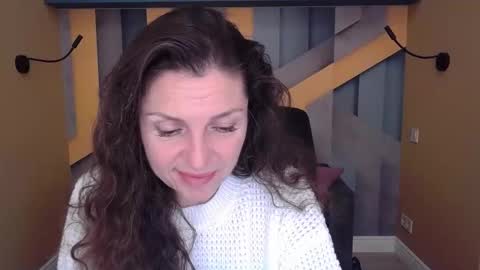 EllaLongs online show from November 10, 12:55 pm