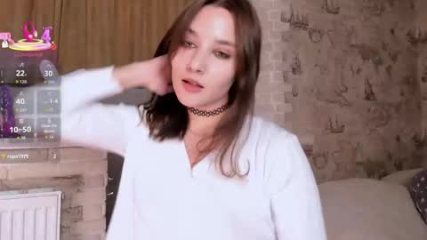 My name is Ellie online show from October 4, 11:05 am