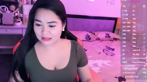 Snapshot of elleelle123 chatting on September 25, 2:21 am Ann online show from September 25, 2:21 am