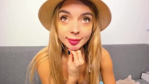 ellen_flow online show from March 6, 10:26 pm