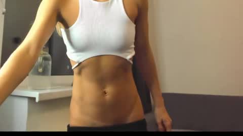 ellen_flow online show from March 20, 8:47 pm