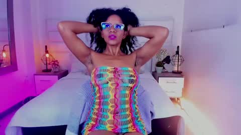 Snapshot of ellie_alves chatting on March 8, 3:11 pm Ellie online show from March 8, 3:11 pm
