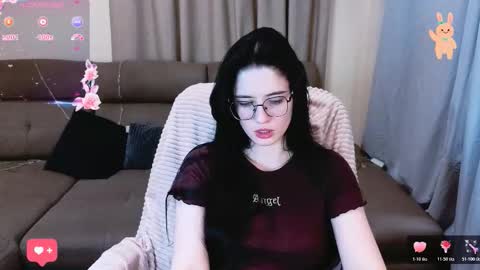 ellie_magic online show from March 13, 5:36 pm