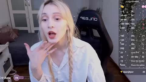 elliefrost online show from February 28, 9:23 pm