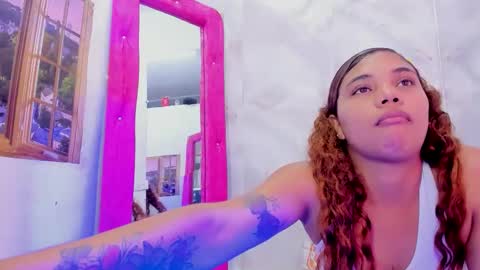ellybloom online show from May 2, 1:58 pm