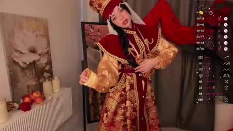 Elly online show from March 8, 1:23 pm