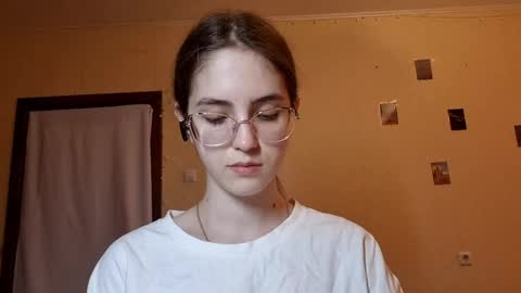 Kate online show from June 2, 9:10 am
