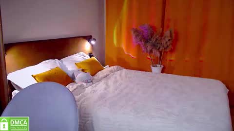 elza_rose online show from October 17, 6:22 pm