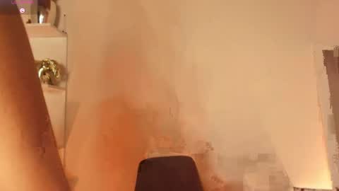 ema_parkerr online show from April 5, 1:04 am