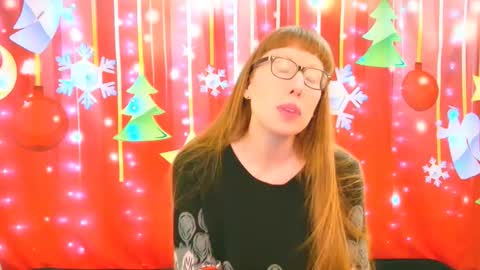 Ember Starleena online show from December 17, 4:00 pm