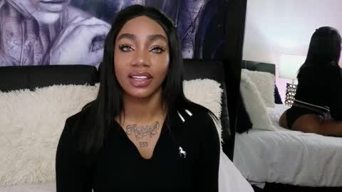 Snapshot of emely_brandon_ chatting on September 20, 2:21 am anyelii online show from September 20, 2:21 am