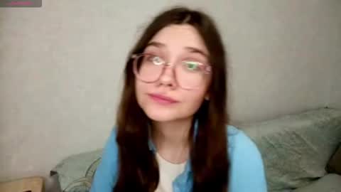 Snapshot of emelysimonson chatting on October 10, 2:11 pm Stacy online show from October 10, 2:11 pm