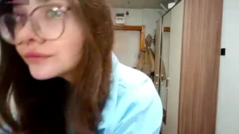 Snapshot of emelysimonson chatting on October 12, 2:30 pm Stacy online show from October 12, 2:30 pm
