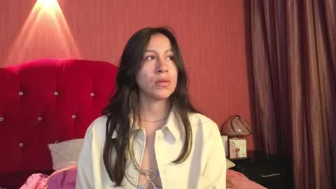 Emilia Gomez online show from November 2, 11:19 pm