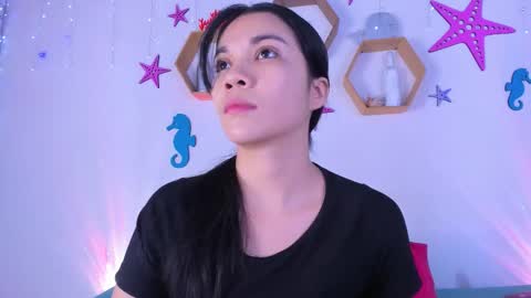 Snapshot of emiily_parkerr chatting on September 25, 3:27 am Emily online show from September 25, 3:27 am