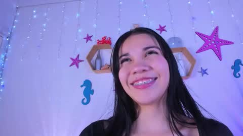 Snapshot of emiily_parkerr chatting on September 27, 3:47 am Emily online show from September 27, 3:47 am