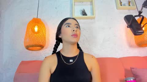 Emily online show from November 20, 12:17 pm