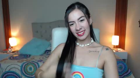 emiily_skinny online show from March 4, 12:39 am