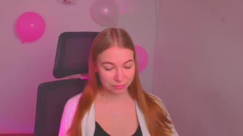 Emilia online show from February 17, 6:09 am