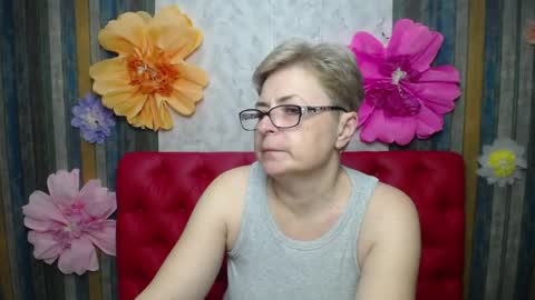 EmiliaGree online show from April 25, 5:54 pm