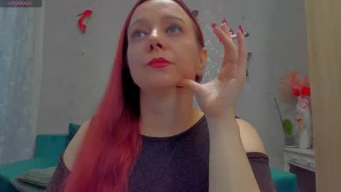 Emiliana online show from November 24, 11:01 am