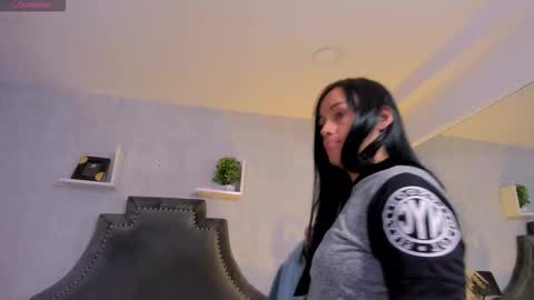 EmiliaRose online show from January 15, 8:48 pm