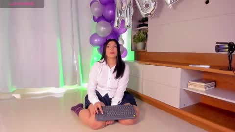 Emilie James online show from October 28, 7:30 pm