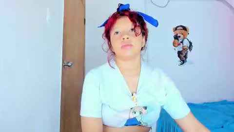 Snapshot of emilly_coper18 chatting on October 5, 2:44 pm emily online show from October 5, 2:44 pm