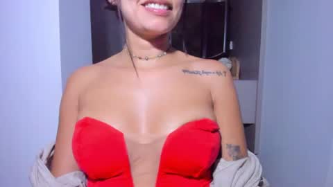 emilly online show from July 5, 7:03 am