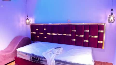 Snapshot of emily_fox_3 chatting on October 27, 11:39 am emily fox 3 online show from October 27, 11:39 am