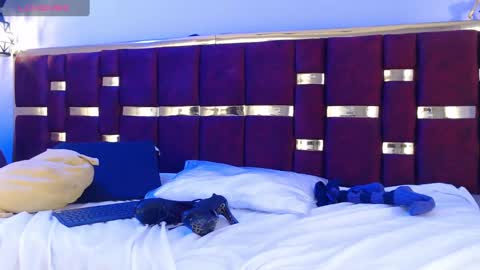 Snapshot of emily_fox_3 chatting on September 25, 3:38 am emily fox 3 online show from September 25, 3:38 am