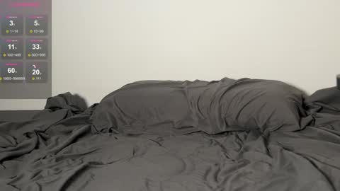 Emily online show from February 18, 10:58 pm