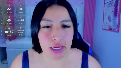 emily_mills_s online show from November 28, 9:40 pm