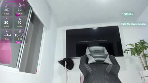 emily_palmeer online show from November 15, 10:38 am