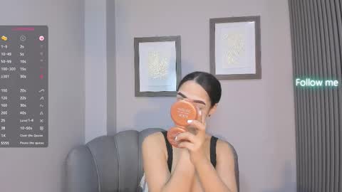 Emily  online show from September 28, 5:36 am