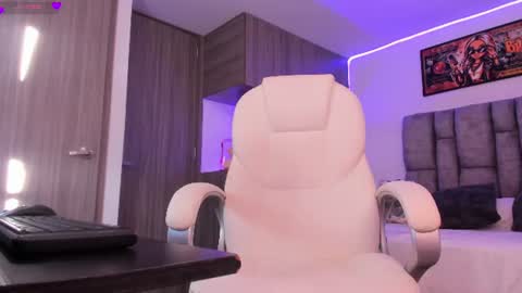 Natalia online show from June 16, 10:00 pm