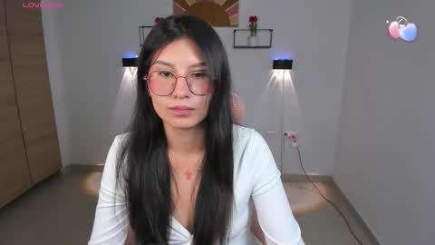 Emi online show from February 3, 10:12 pm