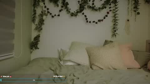 Emily Alexa online show from April 14, 3:45 pm