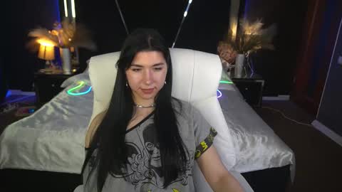 Emy online show from November 11, 12:46 pm