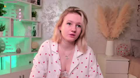 Emi online show from February 21, 1:22 am