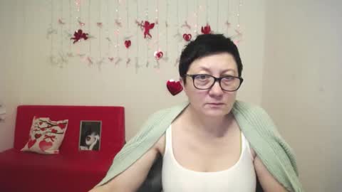 Emily online show from February 15, 6:07 pm