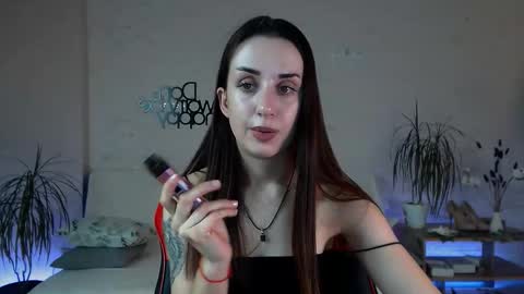 Emyli online show from October 2, 5:29 pm