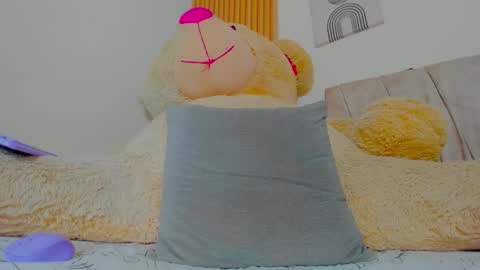 EMI online show from February 11, 3:35 pm