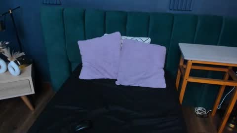 Emily Thyson online show from October 11, 5:48 pm