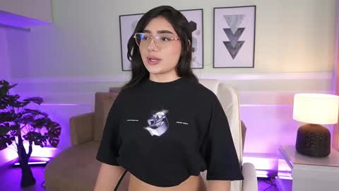 Emily Turner  online show from November 5, 7:30 pm