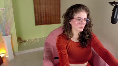 Emma online show from January 29, 1:07 pm