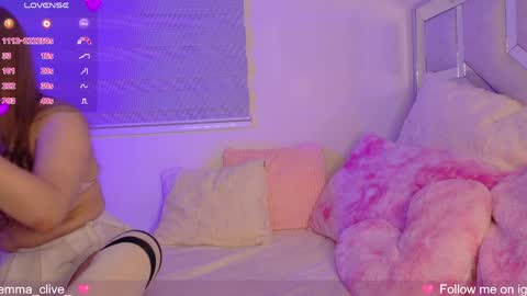  Emma  online show from April 9, 6:19 am