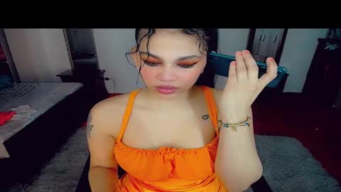 emma online show from February 5, 11:06 pm