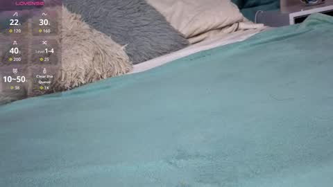 Emma online show from January 5, 7:50 pm