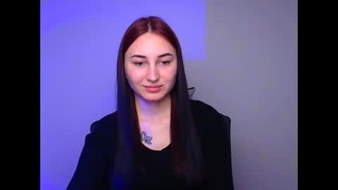 Emma online show from February 8, 8:21 pm